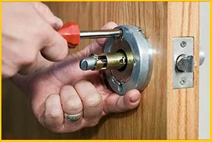 Maple High Six Corners MA Locksmith Maple High Six Corners, MA 413-282-7587